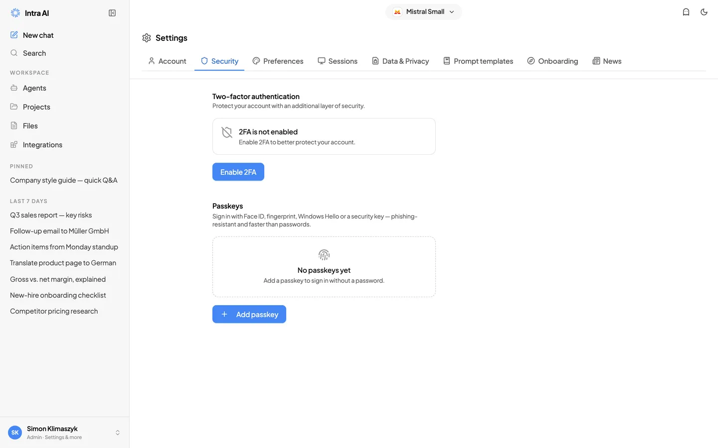 Die Registerkarte „Sicherheit" in den Einstellungen mit der Zwei-Faktor-Authentifizierung und dem Abschnitt „Passkeys"